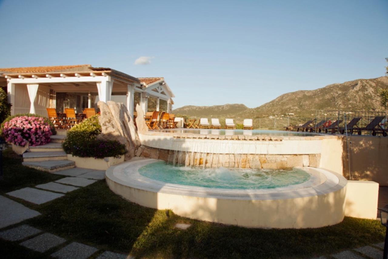 Cento Ulivi B&B Golfo Aranci Exterior photo