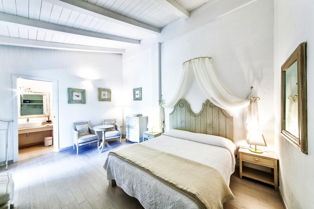 Cento Ulivi B&B Golfo Aranci Exterior photo