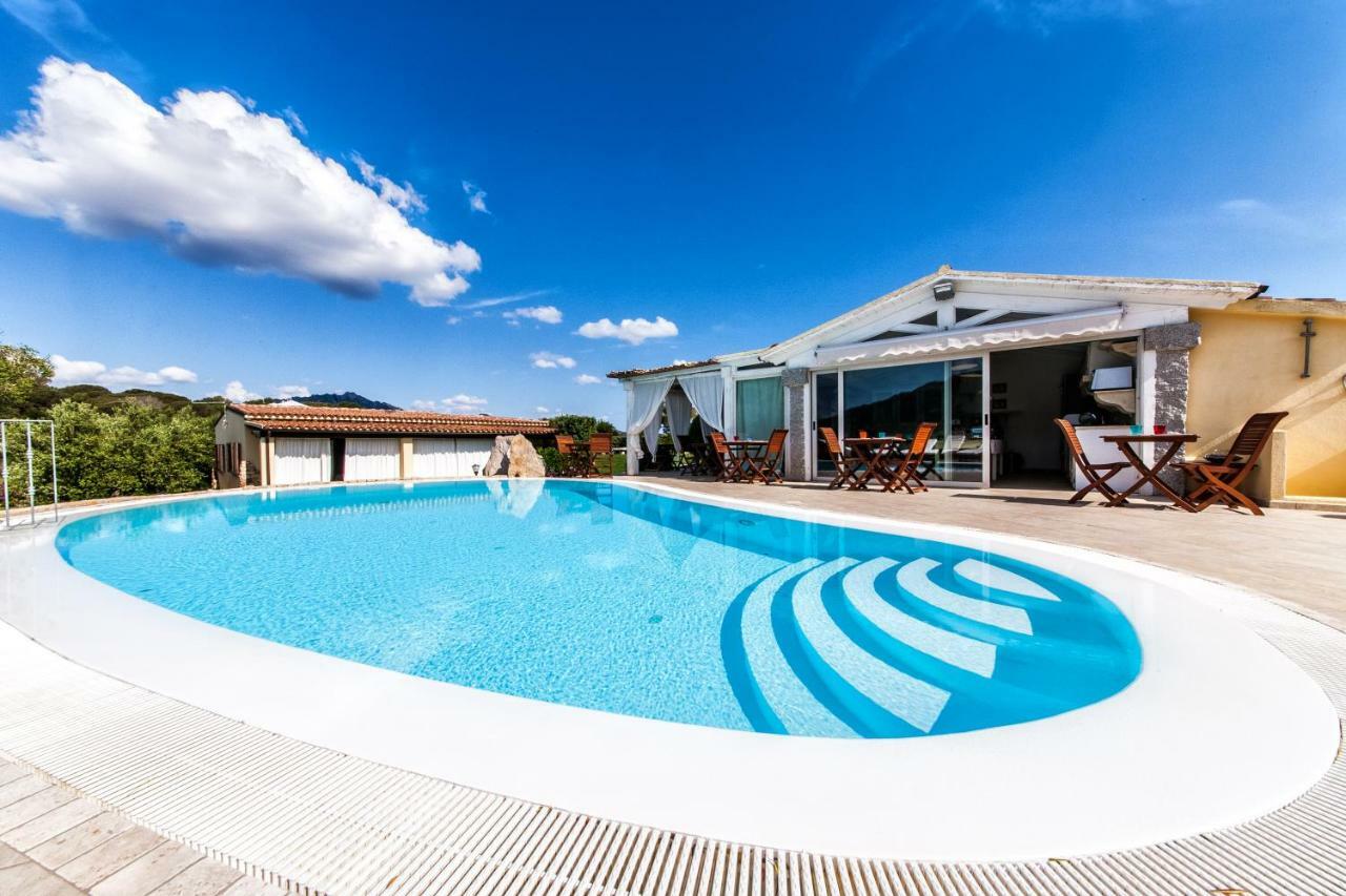 Cento Ulivi B&B Golfo Aranci Exterior photo