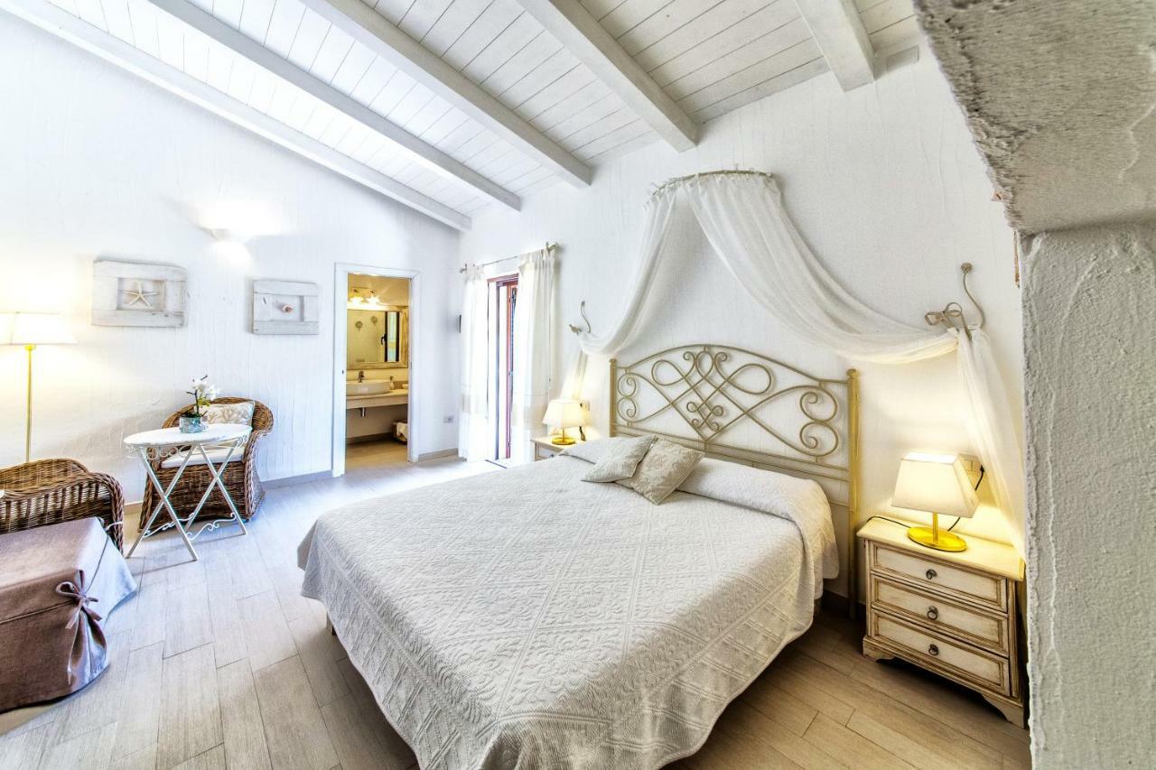 Cento Ulivi B&B Golfo Aranci Exterior photo